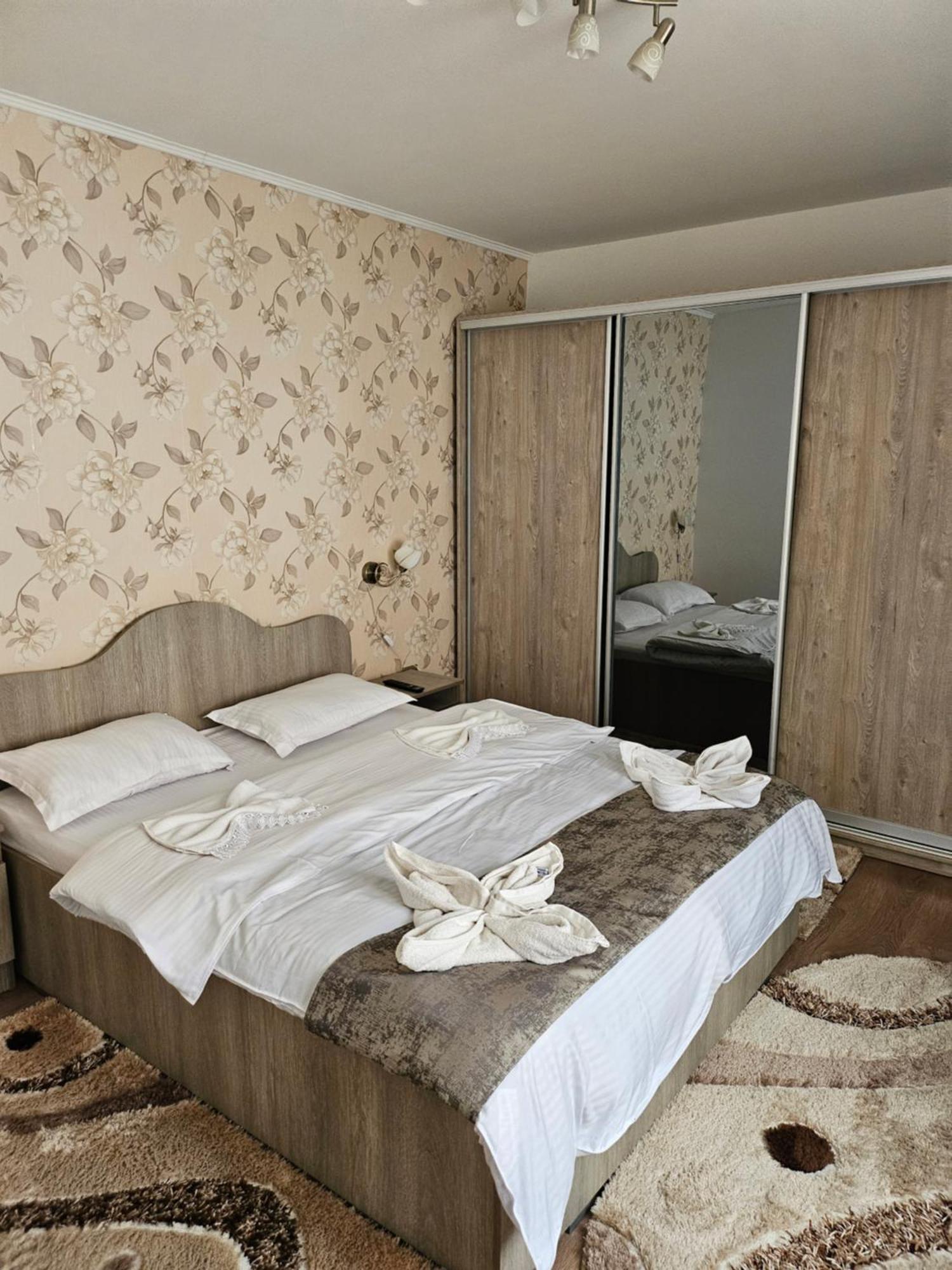Cory'S House Apartment Sibiu Ngoại thất bức ảnh